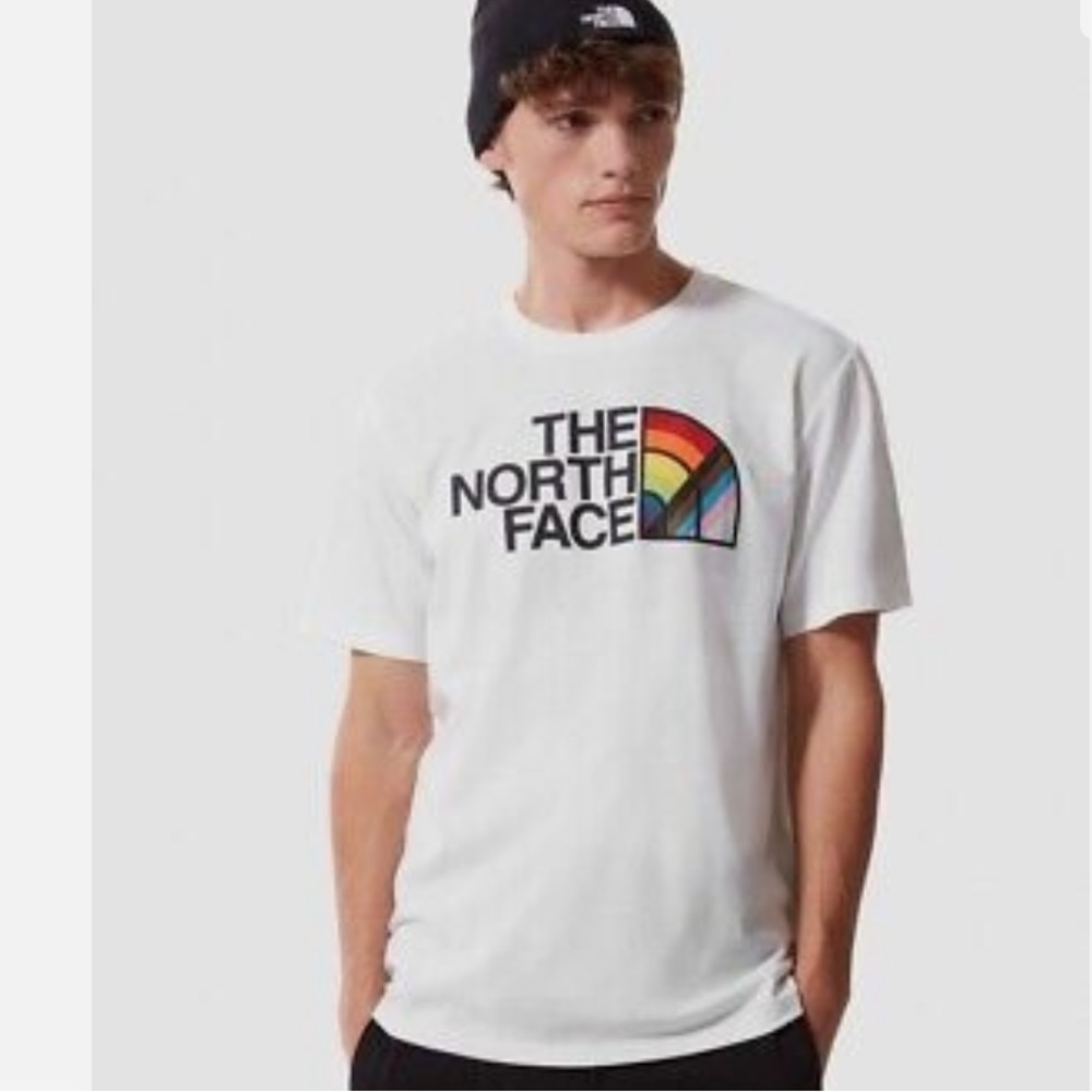New THE NORTH FACE Men's Pride Short Sleeve White T-Shirt Size Large & Medium